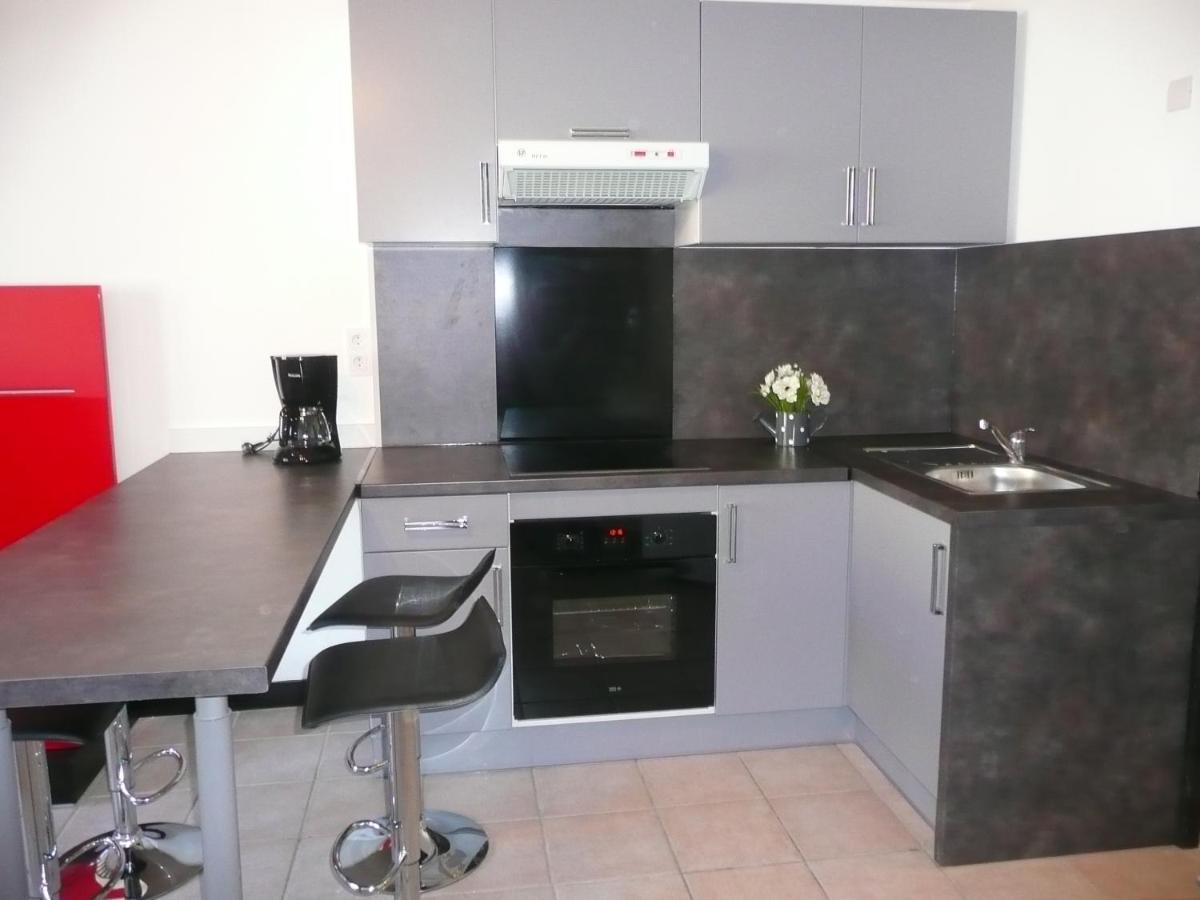 Appartement T3 Tout Confort En Duplex A 20Mn A Pied Du Centre-Ville Avec Tv Et Wifi La Rochelle  Luaran gambar